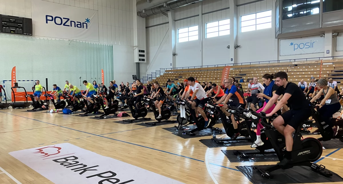 Kolarstwo, godziny rowerze Poznania przyjechała nawet grupa morza takich inicjatyw - zdjęcie, fotografia