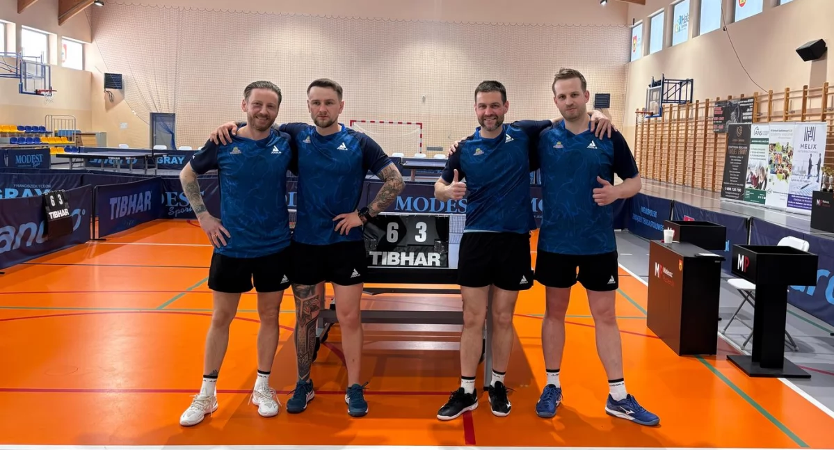 Tenis stołowy, Tenisiści stołowi Przeźmierowa - zdjęcie, fotografia