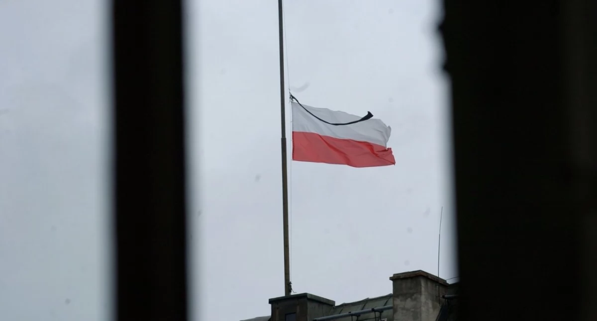 Inne, Sobota dniem żałoby narodowej wydarzeniami sportowymi - zdjęcie, fotografia