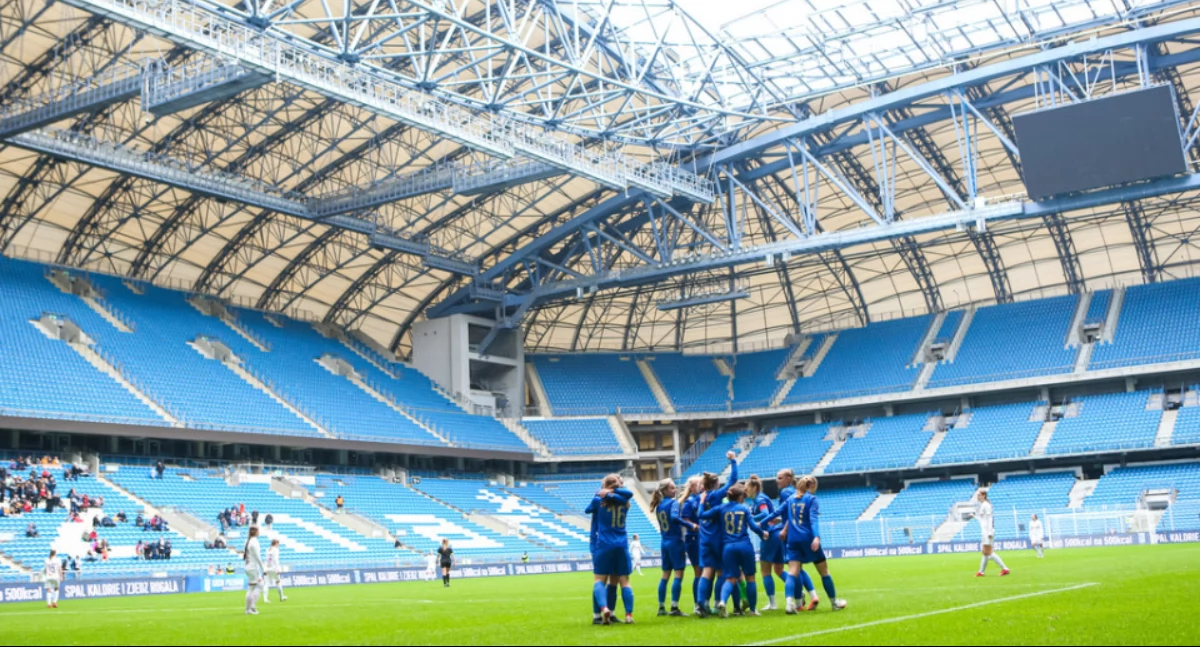 zdjęcie: lechpoznan.pl/archiwum/Przemysław Szyszka