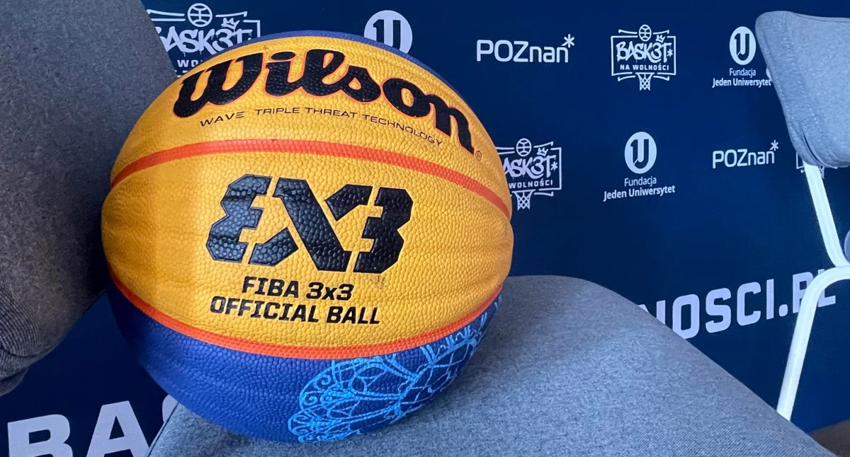Koszykówka 3x3, Poznaniu zagrają Ponitka Zamojski Basket Wolności najwyższą pulą nagród meczem pilotów - zdjęcie, fotografia