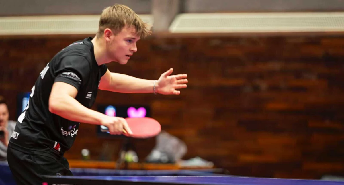 Tenis stołowy, Powrót pierwszej latach Kings Table rozpoczynają sezon - zdjęcie, fotografia