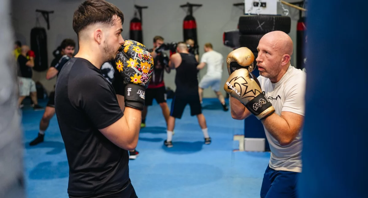 Boks, Damian Litwinowicz ringu Mistrz zbiórki podczas Biznes Boxing Polska - zdjęcie, fotografia