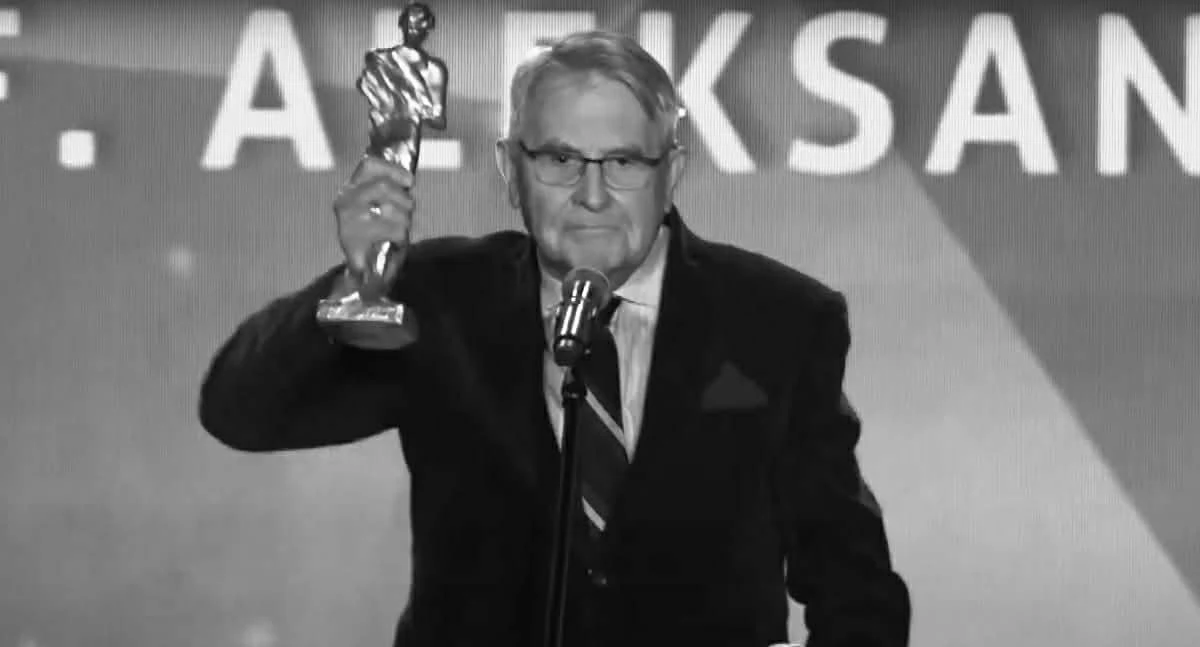 Sport niepełnosprawnych, żyje Aleksander Kabsch Były Rektor poznańskiej laureat nagrody Przyjaciel Sportu Paralimpijskiego - zdjęcie, fotografia