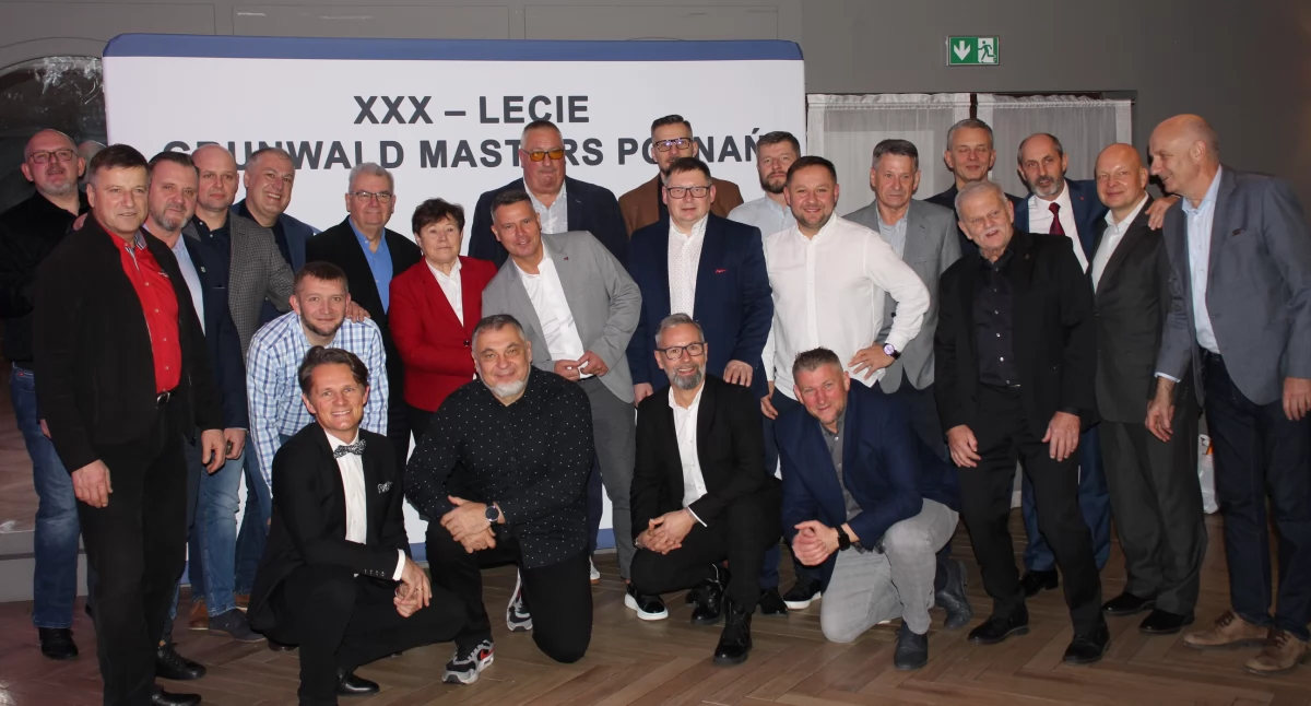 Szczypiorniak, Mastersi Grunwaldu Poznań mają jubileusz Odznaki zasługi piłki ręcznej - zdjęcie, fotografia