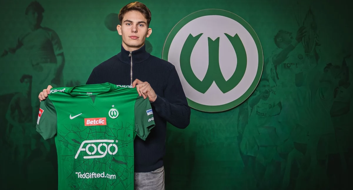 Football, Pierwszy zimowy kontrakt Warcie Poznań podpisany latek wypożyczenie - zdjęcie, fotografia