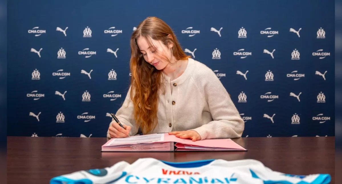 Football, podpoznańskiej Dąbrówki Olympique Marsylia Rekordowy transfer byłej piłkarki Warty - zdjęcie, fotografia