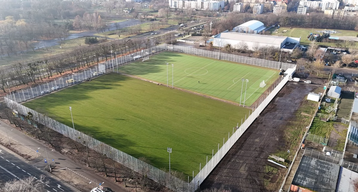 Football, środę otwarcie boisk Drodze Dębińskiej Miejski obiekt pierwszeństwem Warty - zdjęcie, fotografia