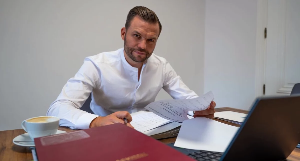 Football, Prezydent Marcin Gołek odpowiedział zarzuty byłego właściciela Warty kłamstwa wylewanie frustracji klasy - zdjęcie, fotografia
