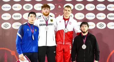 Sebastian Warchoł ponownie na podium ME. < Mam nadzieję, że to kolejny przystanek w drodze do igrzysk >