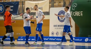 Bez egzekutora, lecz z kompletem. Wymarzone derby Wiary Lecha