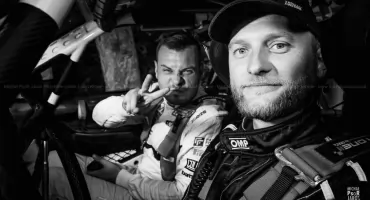 Śmiertelny wypadek, Rajd Nyski przerwany. Poznański kierowca pożegnał przyjaciela