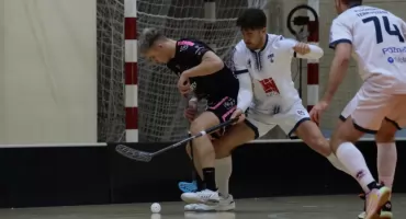 Odwetu Floorball Team nie było. Pierwsza tercja ustawiła spotkanie GALERIA ZDJĘĆ