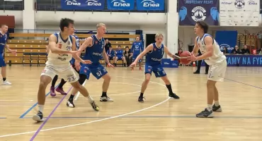 Enea Basket kontra Wiara Lecha. Niespodzianki nie było, na parkiecie zadebiutował trener