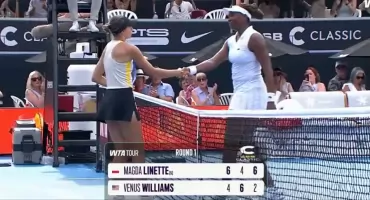 Magda Linette pokonała legendarną Venus Williams