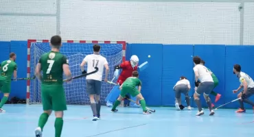 Halowa Hokej Superliga. Wiadomo kto zagra o medale, awans do Elity absolutnego debiutanta 