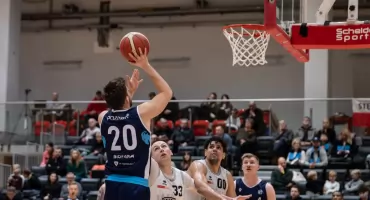 Pierwszoligowa Enea Basket Poznań zagra z ekstraligowcem. Mecz bez kibiców