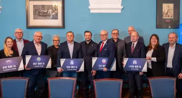 Umowy podpisane, kluby otrzymały dotacje na szkolenie młodzieży. Wnioskowały o dużo więcej