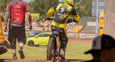 Opóźnienia w modernizacji Golęcina, co z pierwszym meczem? PSŻ Poznań będzie trenować za granicą