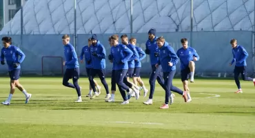 Alex Douglas ze złamaniami, Kamil Jakóbczyk po operacji. W tym sezonie już nie zagrają