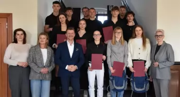 Sportowcy z poznańskich klubów otrzymali stypendia sportowe Gminy Swarzędz