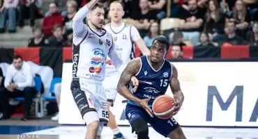 Kiedy sędziowie otrzymają karę za swoje błędy? Pyta James Washington z Enei Basketu i mówi o swojej przyszłości w Poznaniu
