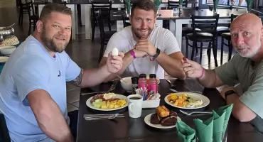 Paweł Fajdek i jego pracowite, afrykańskie Święta. < Wrócę do startów jeszcze w tym sezonie >