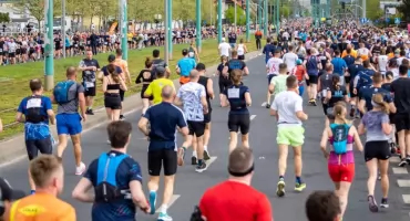 14,5 tysiąca biegaczy. Zobacz którędy jutro pobiegnie 18. Poznań Półmaraton?