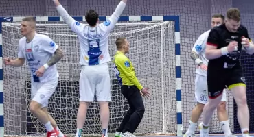 Najpierw przeciek, potem zwycięstwo. Piłkarze ręczni Enei Grunwaldu Poznan zareagowali lepiej od rywali