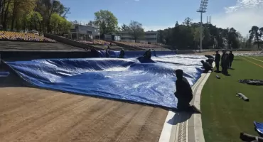 Tor odebrany, jest plan treningów PSŻ-u Poznań na Golęcinie. A do tego wraca Iversen