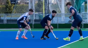 Co mecz to niespodzianka. AZS Politechnika liderem Hokej Superligi