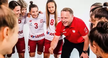Wojciech Weiss ponownie selekcjonerem. Kolejny raz poprowadzi kadrę w MŚ