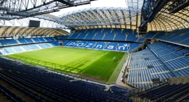 Kolejna wymiana murawy, dobry sezon i nowości na Enea Stadionie. Prezes: Bijemy Stadion Narodowy