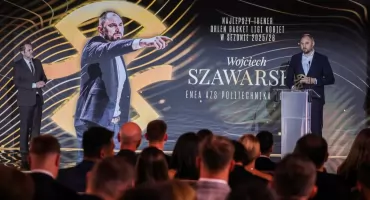 Wojciech Szawarski najlepszym trenerem Orlen Basket Ligi Kobiet