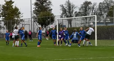 Wygrana piłkarek Lecha Poznań UAM na inaugurację sezonu