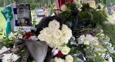 Morze kwiatów i łez. Pożegnanie Wojciecha Onsorge GALERIA
