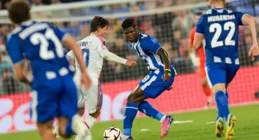W pierwszej połowie żal było patrzeć. Crystal Palace dużo lepszy od Lecha na Inaugurację w Lidze Europy