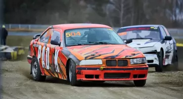 Ponad 100 zawodników na Torze Poznań. Poznaliśmy mistrzów Polski w rallycross i autocross